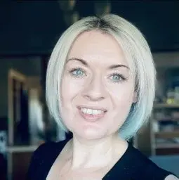 Dr Juliet Chevalier-Watts