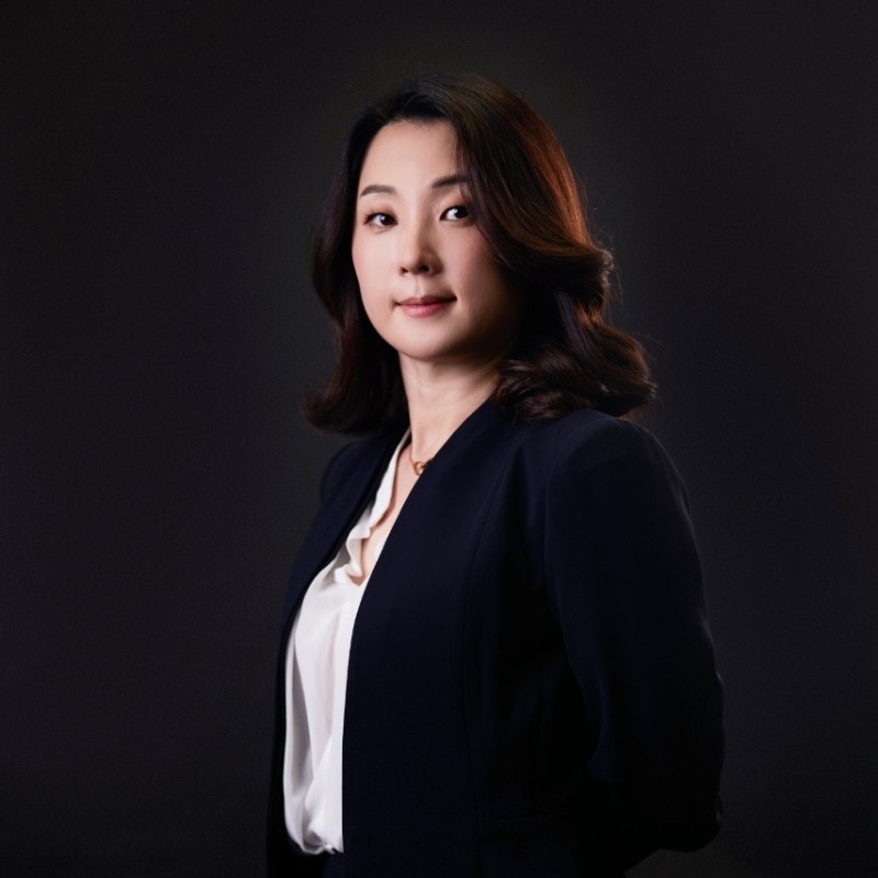 Tina Hwang